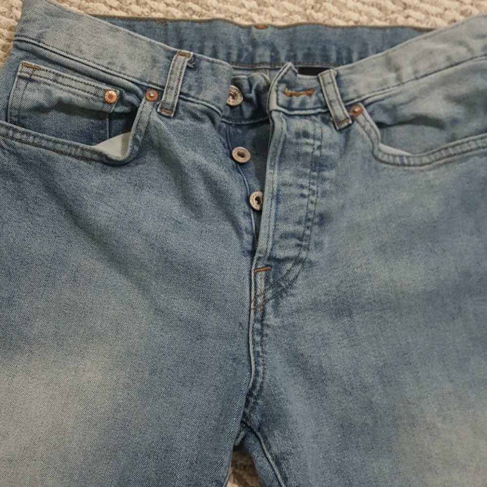 Relaxed skinny jeans